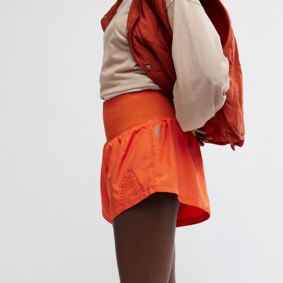 FP MOVEMENT Carpe Diem Shorts NWT Scarlet Flame Orange - Picture 2 of 11